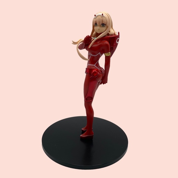 Zero Two Anime Figurine - Picture 3 of 5